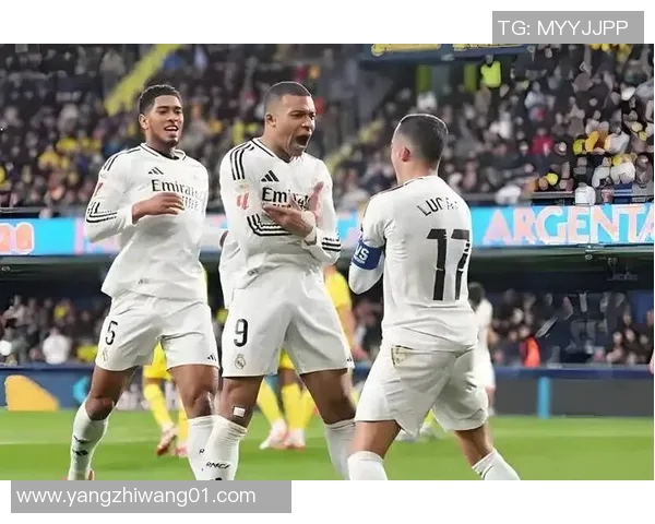 皇马迎战巴多期待精彩对决球迷热情高涨助阵球队争胜